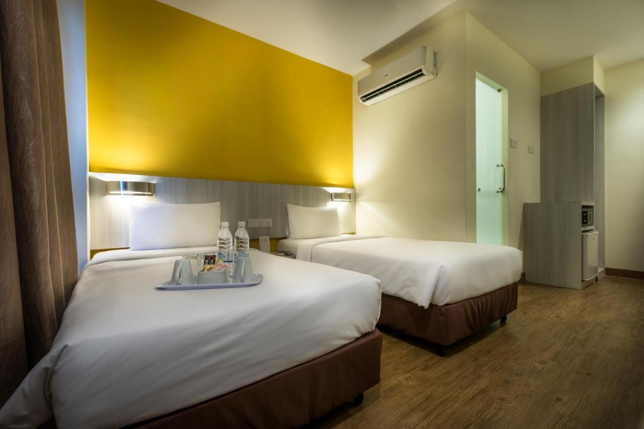 Hotel Sentral Kl @ Kl Sentral Station Куала-Лумпур Экстерьер фото