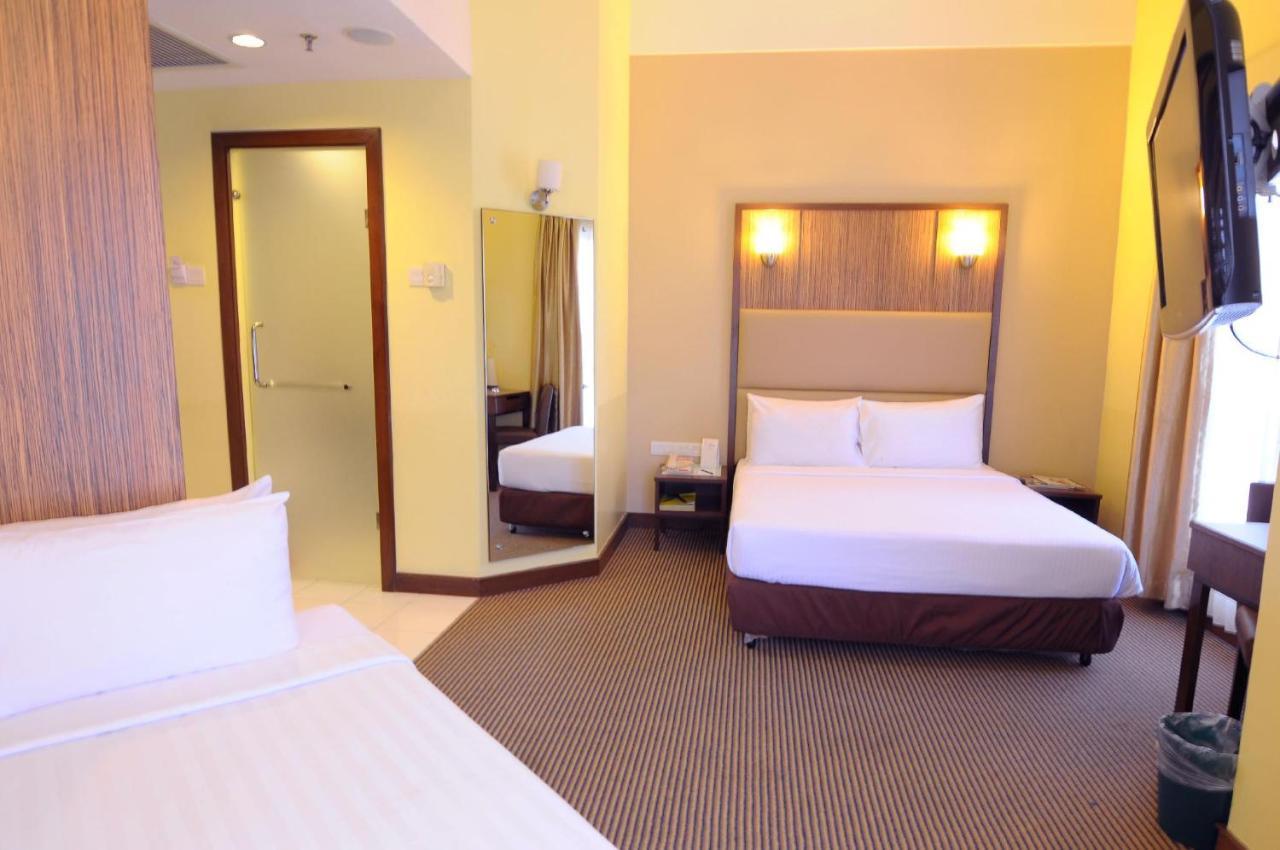 Hotel Sentral Kl @ Kl Sentral Station Куала-Лумпур Экстерьер фото