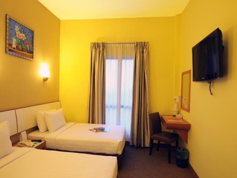 Hotel Sentral Kl @ Kl Sentral Station Куала-Лумпур Экстерьер фото